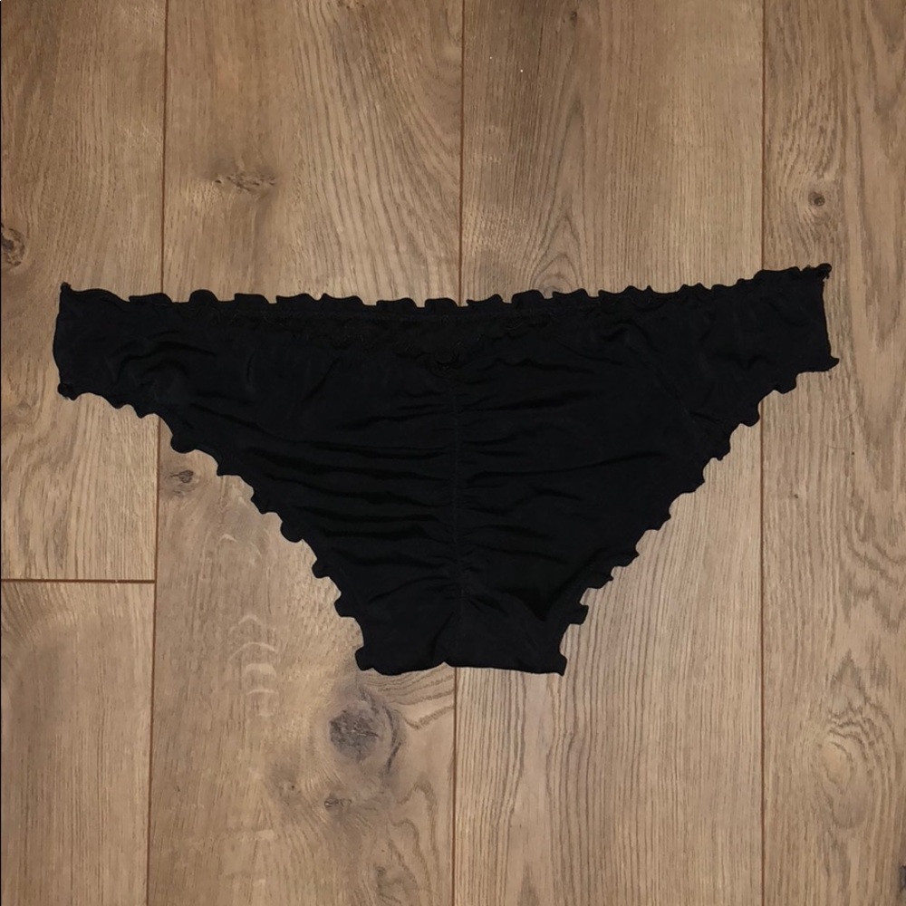 Bikini bottoms